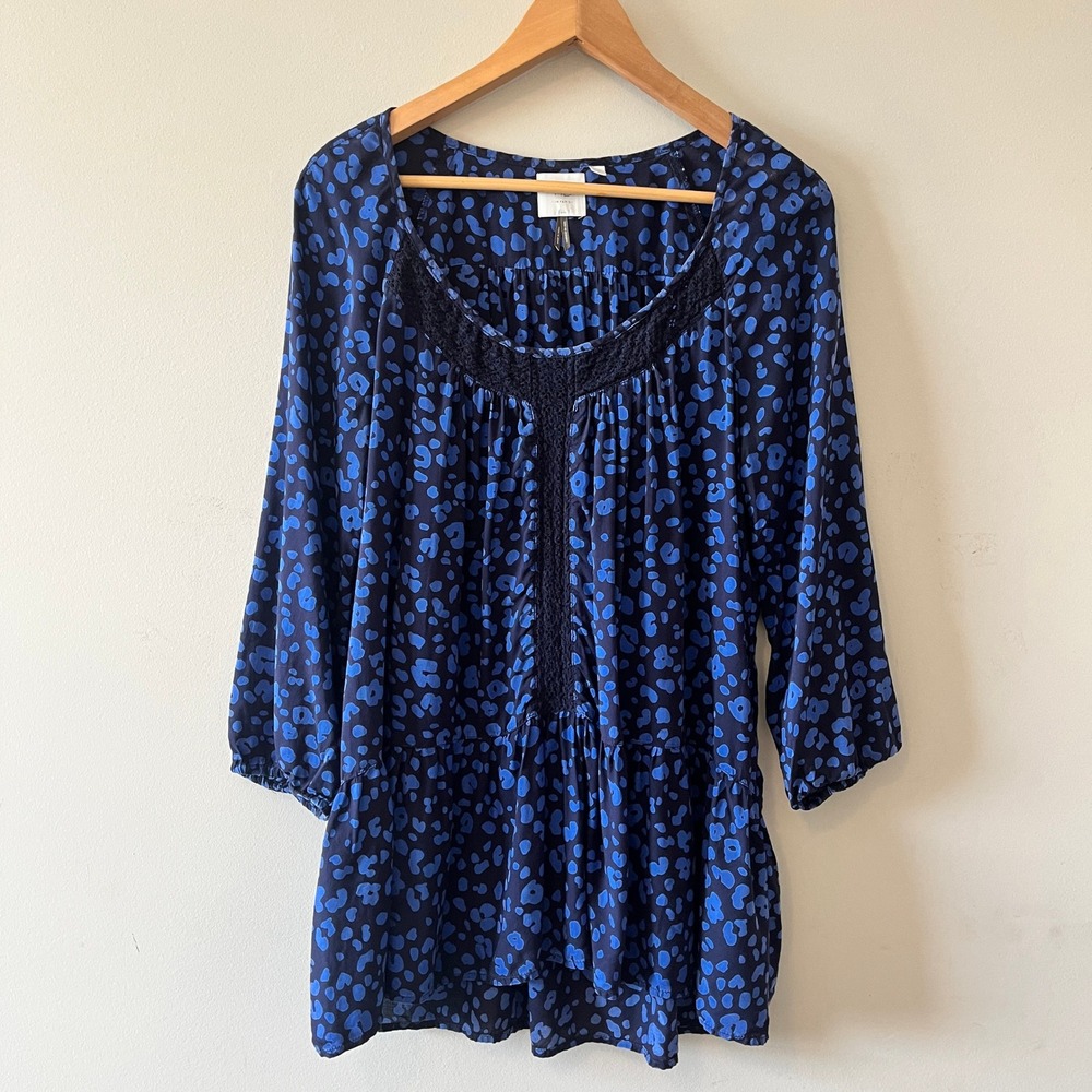 HD in Paris Anthropologie Tunic Top Boho Leopard Blue Medium Crochet Lace Trim